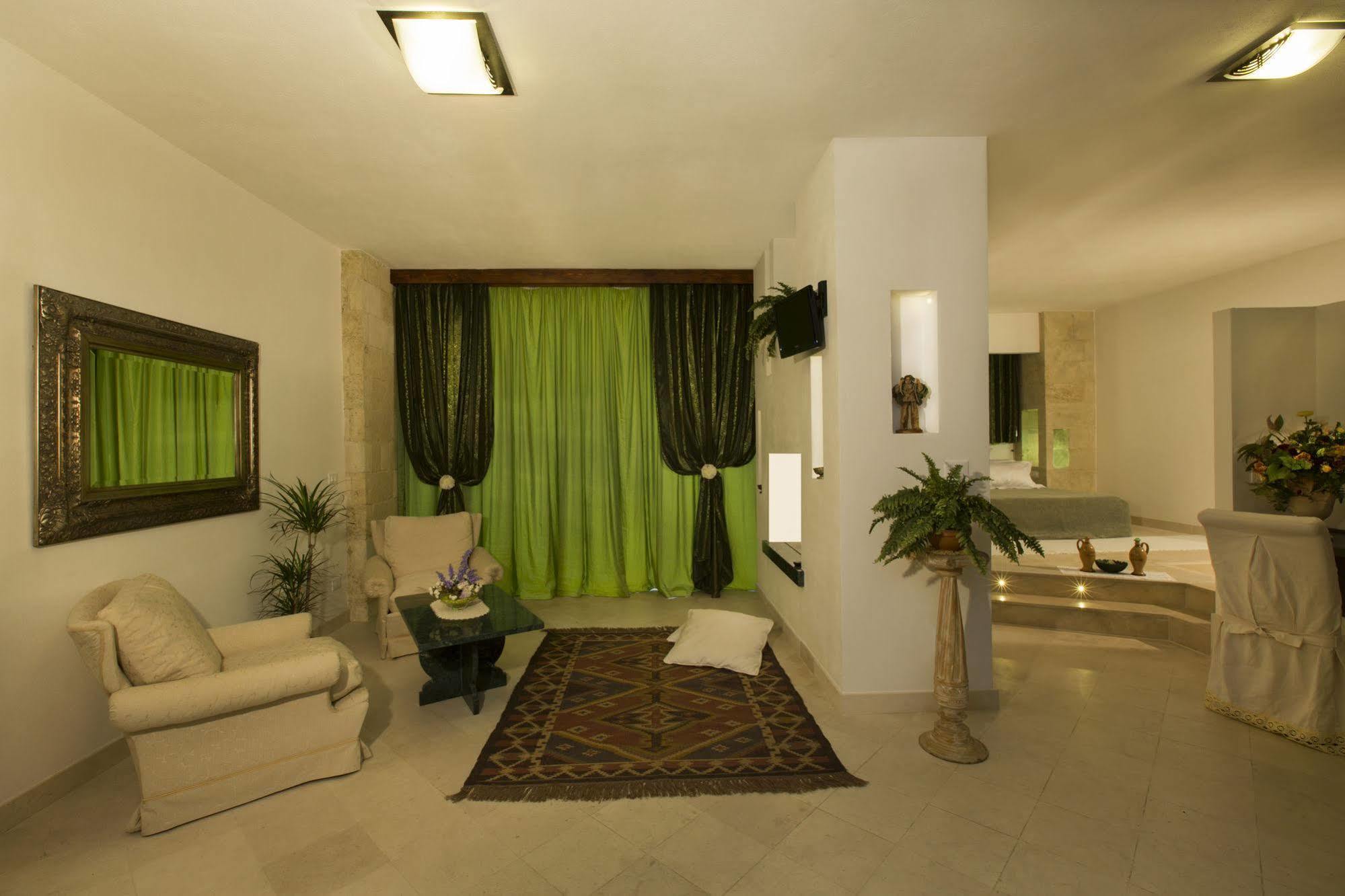 Masseria Quadrelli Bed and Breakfast Sanarica Buitenkant foto